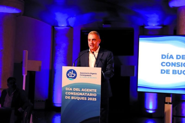 $!Salvador Richart, durante su intervención en el Día del Agente Consignatario 2025. Foto J. M.