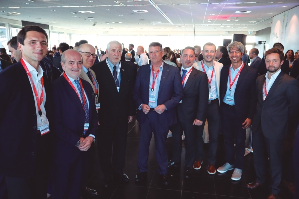 $!Desde la izquierda: Alejandro Bendelac; Valentín Revuelta; Luis Soler; Martin Hagstrom; José Manuel Tejedor; Juan de Castro; Álvaro Guerrero; Andrés Carvajal; Óscar Burmester. Foto J.P.