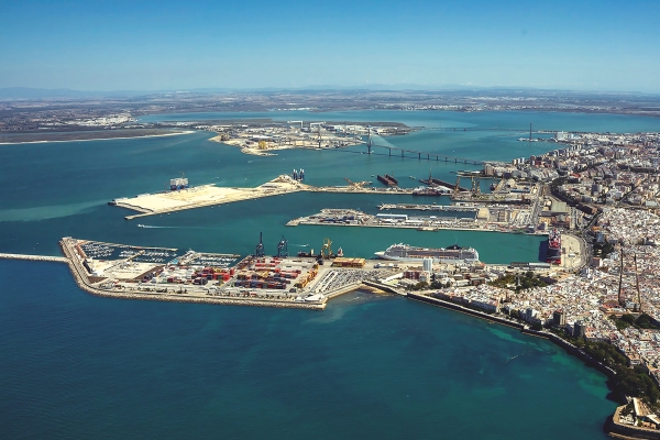 $!Cádiz está dando pasos firmes para integrarse plenamente en la Red Ferroviaria de Interés General