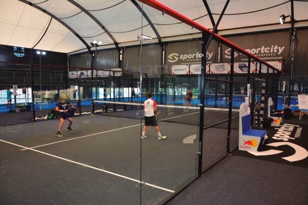 $!El torneo se disputó en las instalaciones de Sportcity en la localidad valencinana de Massanassa. Foto J.C.P.