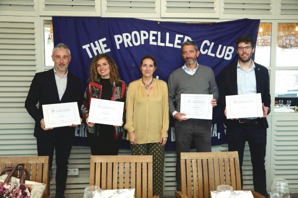 $!Marc Ortega, Rhenus Air &amp; Ocean; Mariola Salinas, World Pack Express; Núria Burguera, vicepresidenta de Propeller Barcelona, Álvaro San Pedro, Tradebe y Marc Vergés, Diario del Puerto. Foto J.J.M