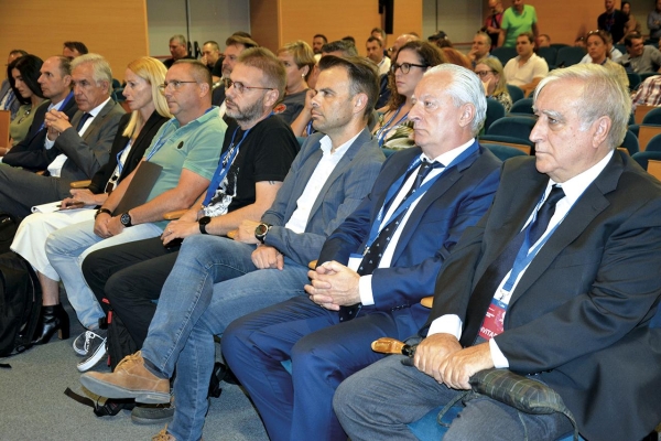 $!La Asamblea Confederal del sindicato ha contado con más de 300 delegados. Foto: Juan Carlos Palau.