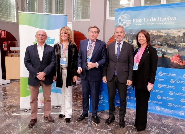 $!Los representantes de los puertos andaluces se han aglutinado en el puerto onubense para celebrar la jornada “Ojos de Mujer en el Turismo Náutico y de Cruceros”.