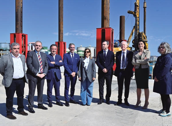 $!La AP de Santander inicia las obras del nuevo tacón y rampa ro-ro de Raos 9