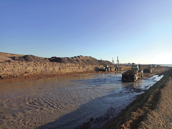 $!Este año comenzaron las obras del nuevo acceso ferroviario al Puerto de Castellón.