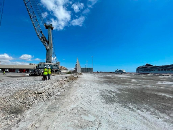 $!Avanzan las pruebas en la nueva terminal automatizada de graneles del Puerto de Alicante