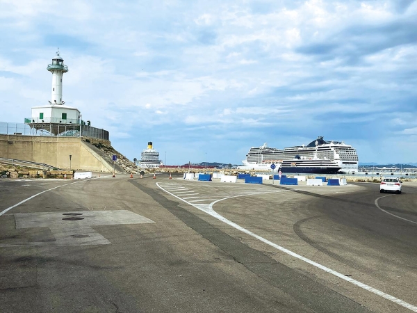 $!Tarragona recibe la escala simultánea de tres cruceros