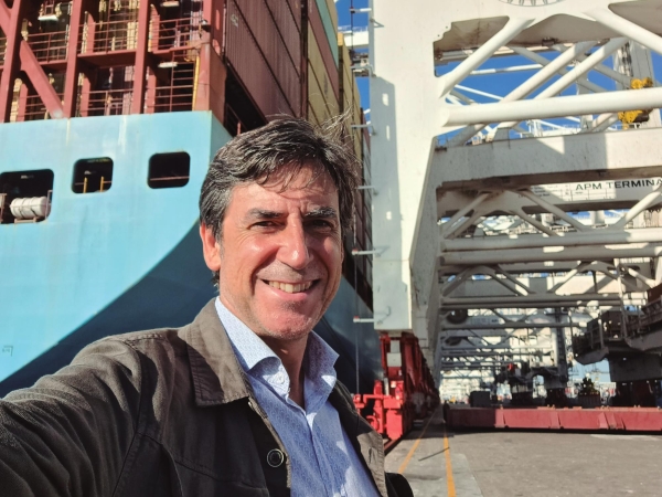 $!El autor del reportaje, Jaime Pinedo, en APM Terminals en Tanger Med 2.