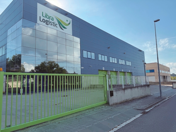 $!La nueva nave en La Roca del Vallès va a concentrar la logística destinada al norte de África.