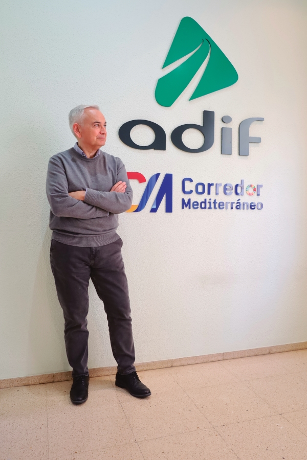 $!Josep Vicent Boira, en las oficinas de Adif en Valencia. Foto R. T.