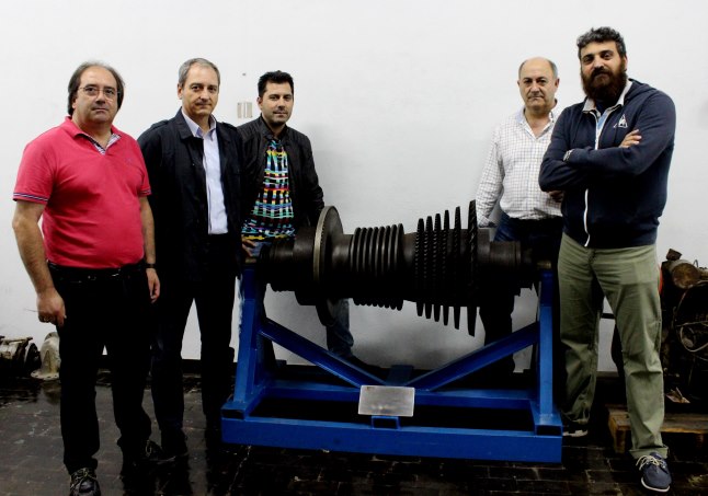 Petronor dona un rotor de turbina a la Escuela de N&aacute;utica de Portugalete
