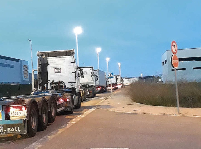 Congestiones de camiones en el PLV.