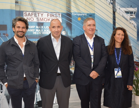 Javier Méndez, SSS &amp; Bulk Manager; Carles Salvadó, Deputy General Manager Commercial and Marketing; Lluís París, Head of automotive, RoRo, SSS and Bulk Division y María Cano, responsable de Promoció y Comunicació de Mercat de Port de Barcelona. Foto J.C.P.