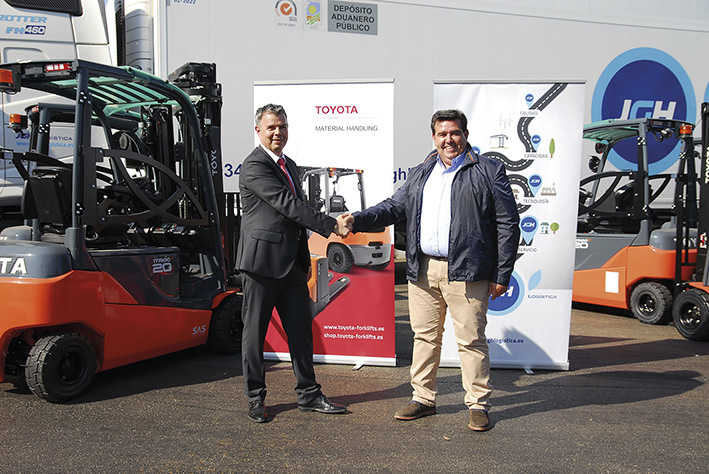Toyota Material Handling entrega nueva maquinaria a Jos&eacute; Guill&eacute;n e Hijos