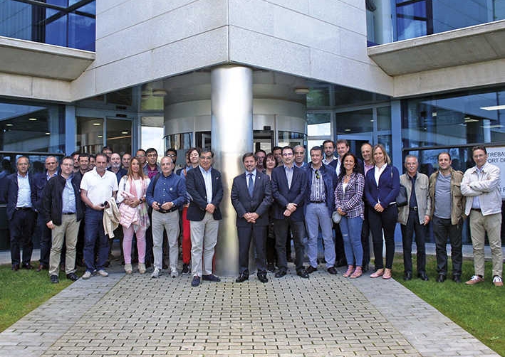 Los empresarios de AEST se interesan por los servicios del Puerto de Tarragona