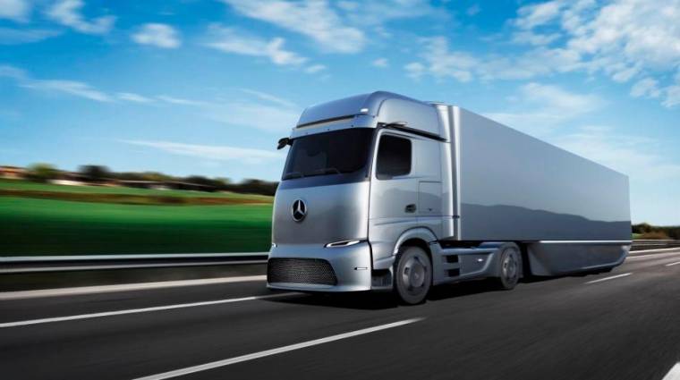 El modelo eActros LongHaul de Mercedes-Benz Trucks comenzará a producirse en serie en 2024.