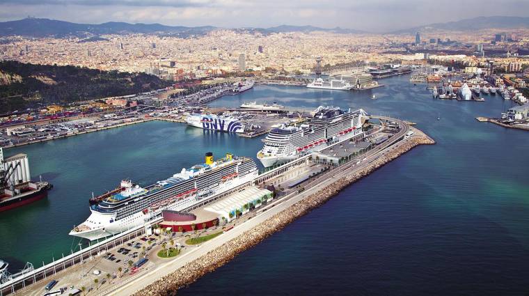 En los cinco primeros meses de 2022 se movieron 236.596.502 toneladas en los puertos españoles, lo que supuso un incremento del 7,35% respecto a los mismos meses de 2021.