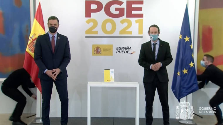 El presidente del Gobierno, Pedro S&aacute;nchez, presenta junto al vicepresidente segundo y ministro de Derechos Sociales y Agenda 2030, Pablo Iglesias, las claves de los Presupuestos Generales del Estado 2021.
