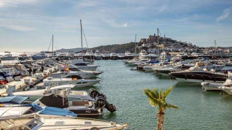 Varadero Ibiza, Marina Ibiza y Botafoc Ibiza invertir&aacute;n, a trav&eacute;s de convenios con la Autoridad Portuaria, unos 100.000 euros durante 2021 y 2022.