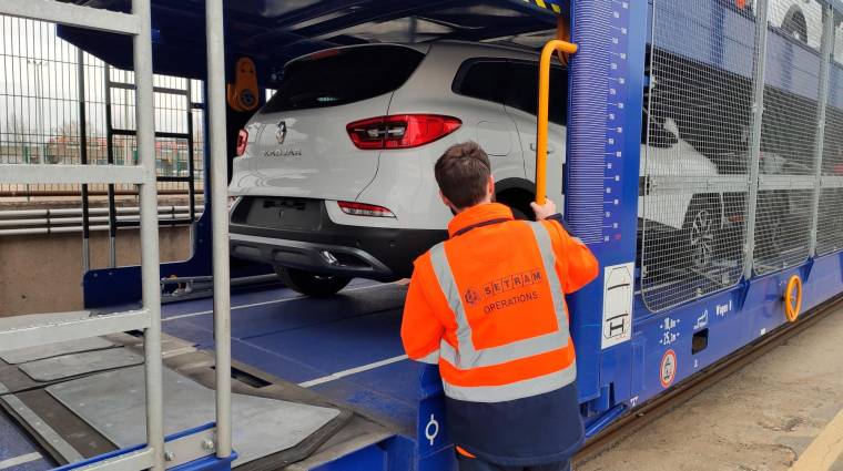 Setram participa en la logística de vehículos Renault entre Austria y Barcelona