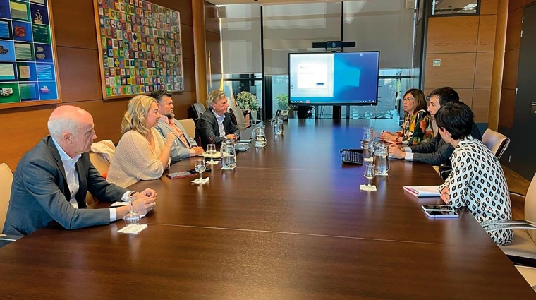 Representantes de Foro MADCargo y ALACAT durante su reunión con Mercamadrid la semana pasada.