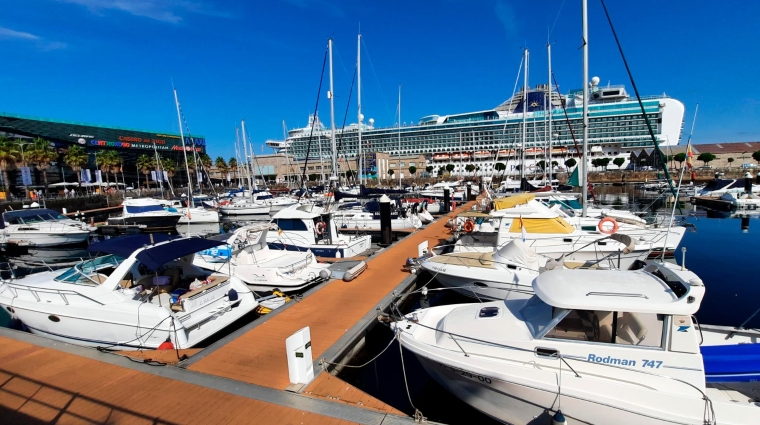 El Puerto de Vigo acoge la escala número 41 del crucero “Ventura”