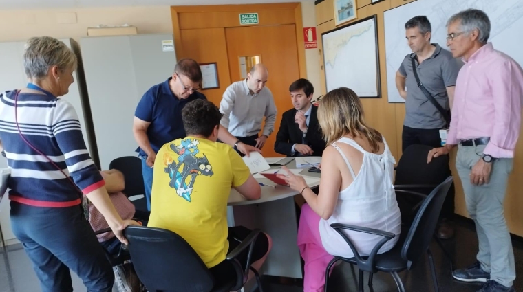 Al ser una plantilla de 17 trabajadores se elegía a un único representante.