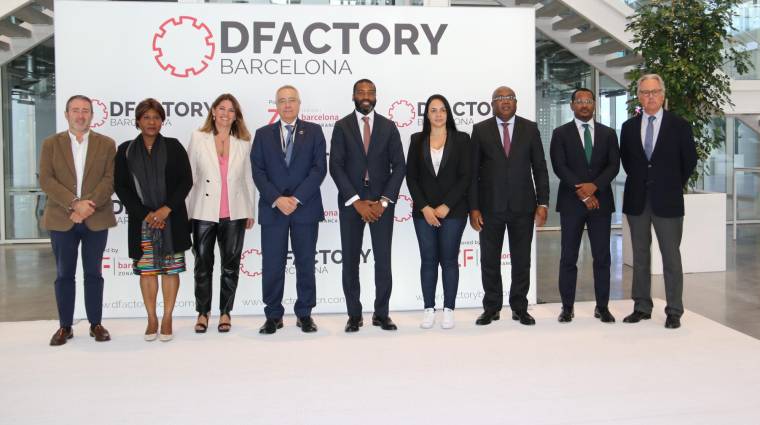 Representantes logísticos de Angola ponen el foco en el modelo de la Zona Franca de Barcelona