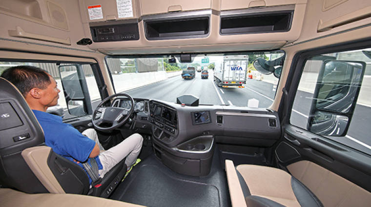 Empresas como Hyundai ya han realizado las primeras pruebas de conducci&oacute;n de camiones de manera aut&oacute;noma, aunque siempre con conductor.