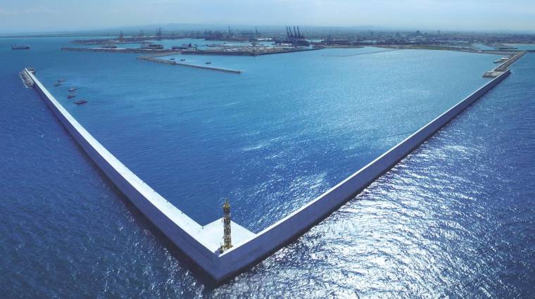 La APV ha decidido acelerar lo antes posible los plazos para la construcción de la nueva Terminal Norte del Puerto de Valencia.