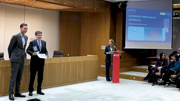 El Puerto de Cartagena ha recibido el premio por su proyecto de conservación de la posidonia.