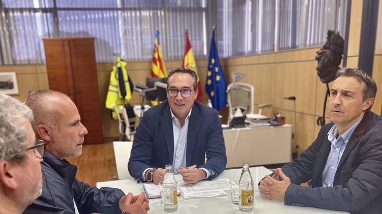 El presidente de PortCastelló, Rubén Ibáñez, mantuvo un encuentro con representantes de las principales asociaciones agrarias de la provincia de Castellón.