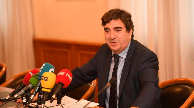 El presidente de la AP de A Coruña, Martín Fernández Prado, asegura que 2023 se cierra en líneas generales con un saldo positivo.