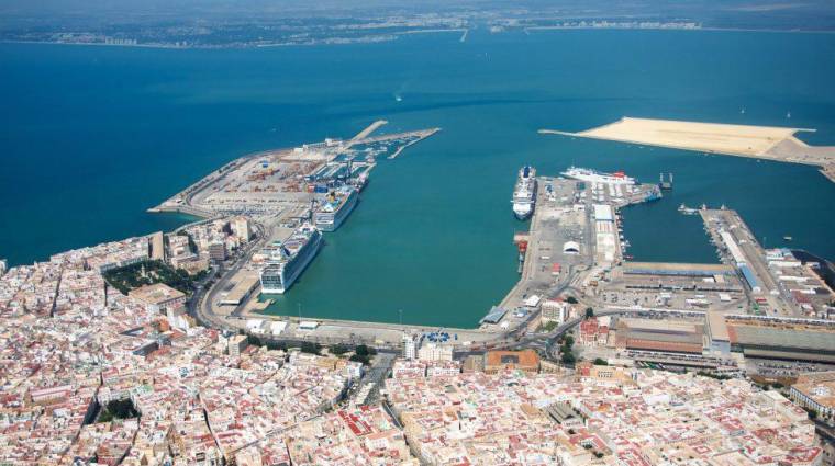 La sede de la AP de Cádiz ya se abastece con energía fotovoltaica
