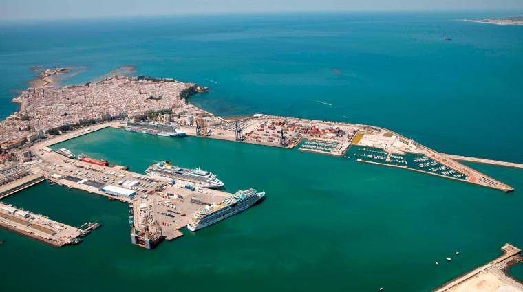 Imagen aérea del Puerto de la Bahía de Cádiz.