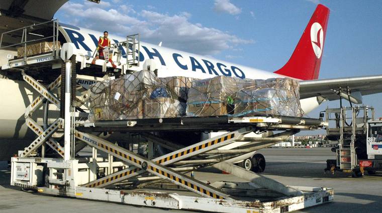 La aerolínea Turkish Cargo se encargará de trasladar el material hasta Turquía.