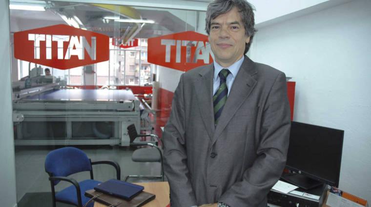 Juan Carlos Maurer, director general de Titan Industrial, en las instalaciones de la compa&ntilde;&iacute;a bilba&iacute;na en Bolueta. Foto J.P.