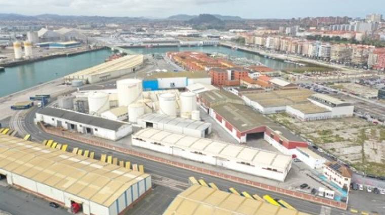 Zona Franca de Santander invierte 1,3 millones de euros en tuber&iacute;as al muelle de la Margen Norte.