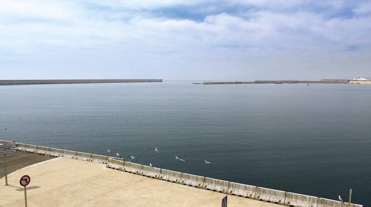 Valenciaport ha publicado los pliegos de sus obras para la construcción de la terminal de la Ampliación del Puerto de Valencia.