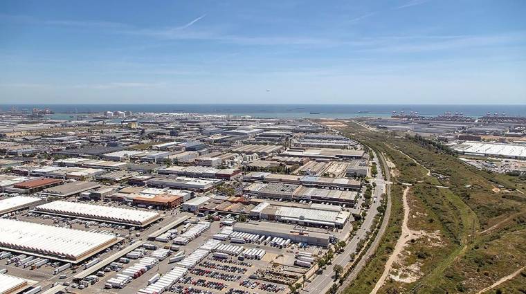 La Terminal Logística Intermodal del Puerto de Barcelona, con 68 hectáreas de extensión, se ubicará a la parte sur del recinto portuario.