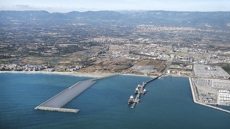 Esta obra permitirá el desarrollo de nuevos espacios en una zona del puerto hasta ahora expuesta a las inclemencias meteorológicas.