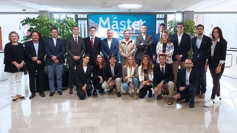 La XXXI edición del Máster cuenta con 18 alumnos, de seis nacionalidades diferentes: española, italiana, colombiana, ecuatoriana, peruana y rumana.