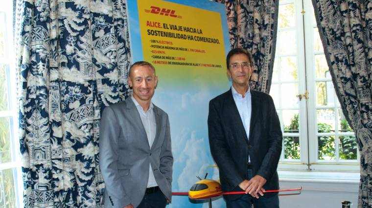Nuno Martins, responsable de Marketing y Comunicación; y Miguel Borrás, director general de DHL Express España. Foto B.C.