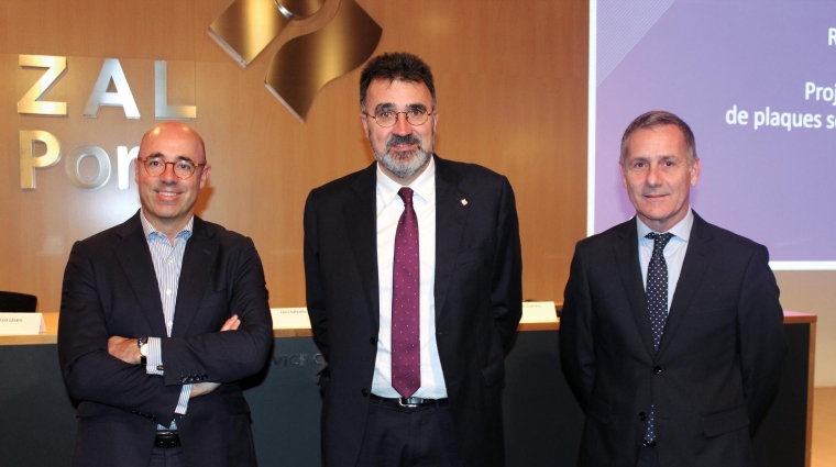 Luis Lázaro, director de logística de MERLIN; Lluís Salvado, presidente de Port de Barcelona y de Cilsa y Jordi Guerrero, director general de Cilsa. Foto J.P.M.