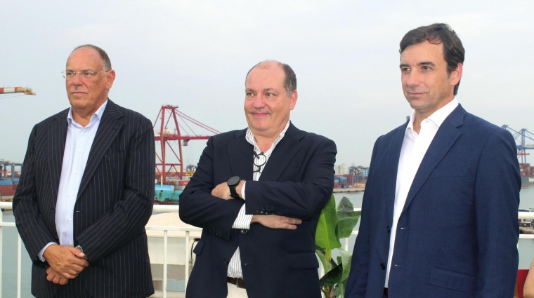 Ettore Morace, CEO de Trasmed; José Marí, concejal de Grandes Proyectos del Ayuntamiento de Valencia; y Miguel Pardo, director de Relaciones Institucionales de Trasmed.. Foto J.C.P.