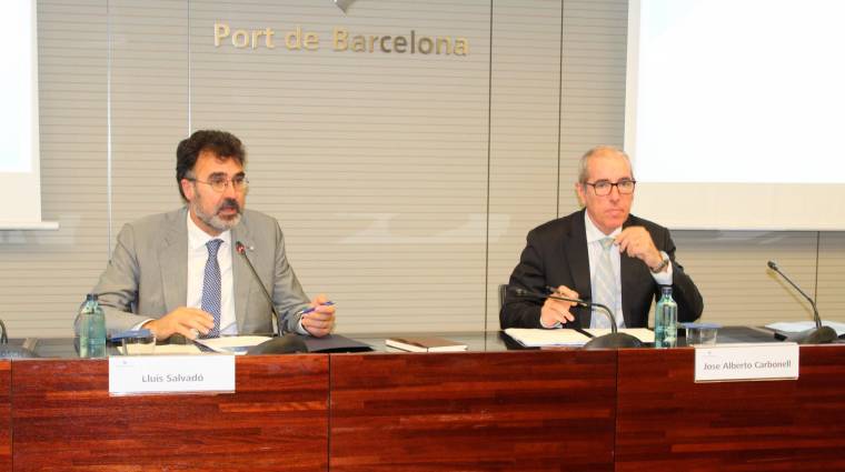 El presidente del Port de Barcelona, Lluis Salvadó (izquierda), y José Alberto Carbonell, director general. Foto J.C.S.