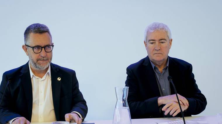 Saül Garreta, presidente de Port Tarragona, junto con Ramón García, director general de Port Tarragona, durante la presentación del balance de resultados y tráficos del 2023 de Port Tarragona. Foto C.C.
