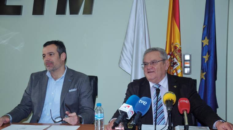 En la imagen, Dulsé Díaz, secretario general adjunto de CETM (izquierda), junto al presidente de la Confederación, Ovidio de la Roza (derecha). Foto M.J.