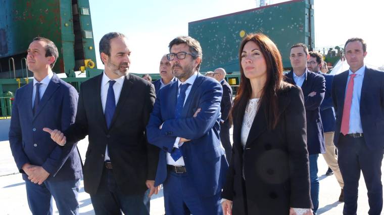 Momento de la visita de Álvaro Rodriguez Dapena, presidente de Puertos del Estado, a los puertos de interés general de Almería.