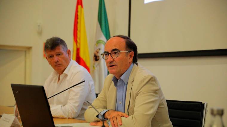 El presidente de la APBA, Gerardo Landaluce, durante su intervención en la Asamblea de Comport.
